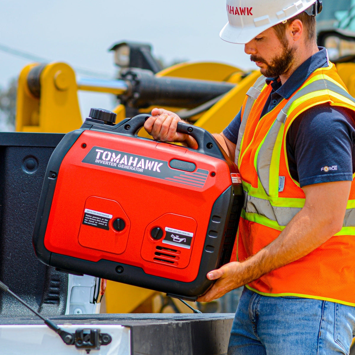 Tomahawk Power 2000 Watt Inverter Generator Super Quiet Portable Gas Power Professional Use